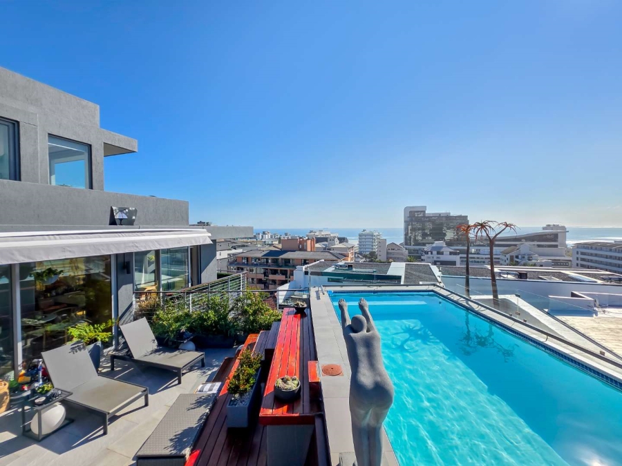 3 Bedroom Property for Sale in Sea Point Western Cape